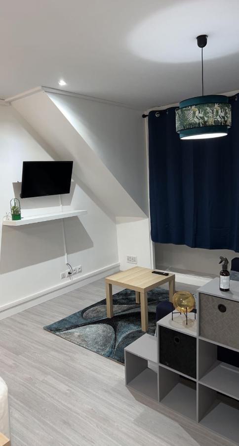 Appartement Moderne Refait A Neuf Proximite Centre Ville Et Plage Coudekerque-Branche Exterior photo